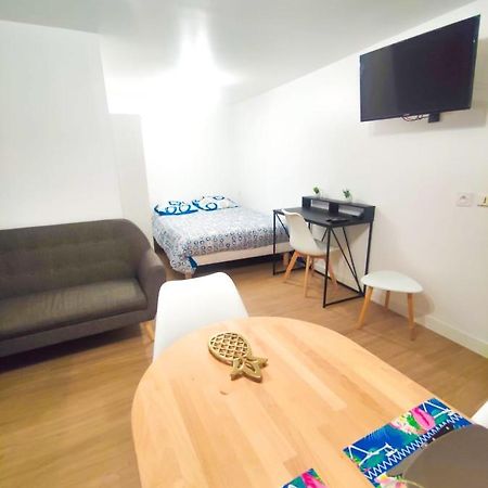 Le Studio Du Chateau Фужер Экстерьер фото