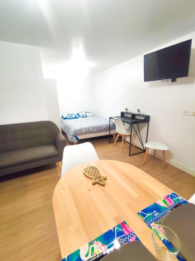 Le Studio Du Chateau Фужер Экстерьер фото